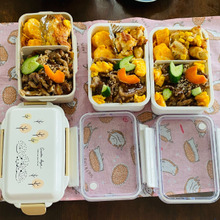 お弁当の詰め方は、おかずを縦てて!立体的に♪