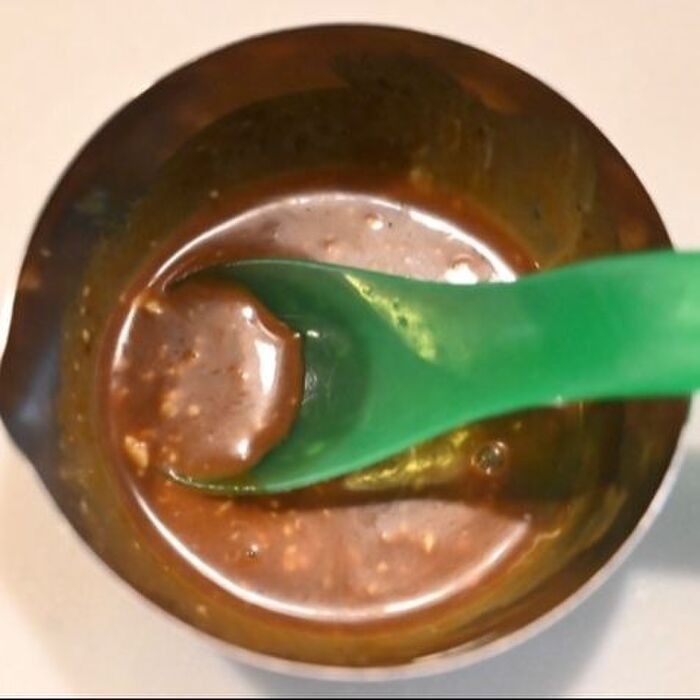 味噌とマヨネーズを混ぜます