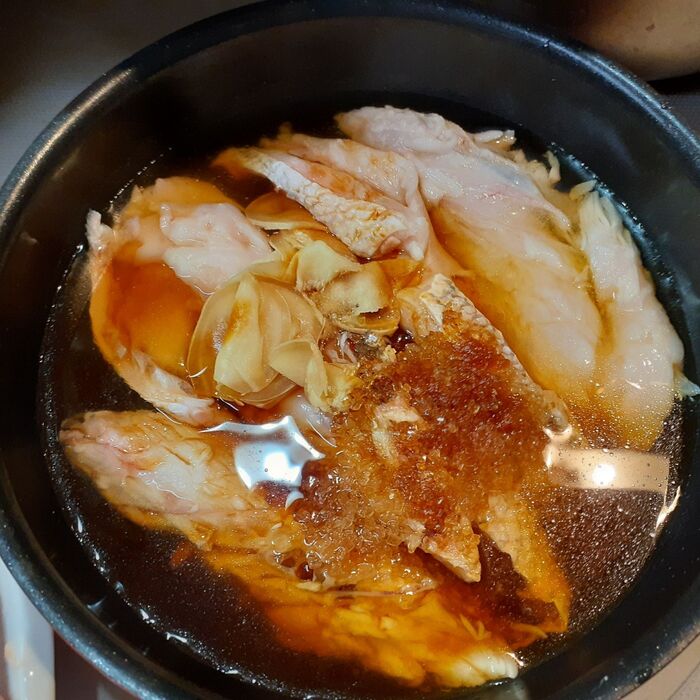 ⑧腹身は、生姜&酒&みりん&砂糖&醤油で煮る。