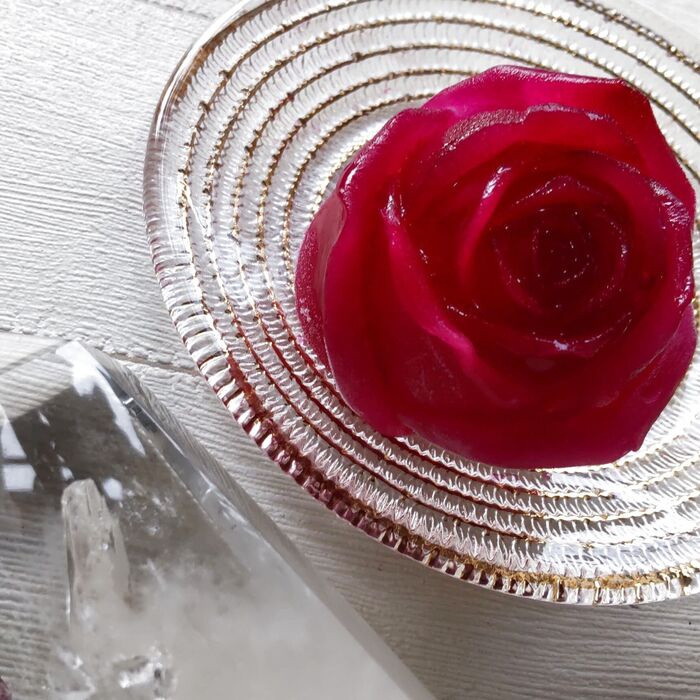 自分的ナンバー1:植物の生命力の美しさを薔薇氷にして再現
