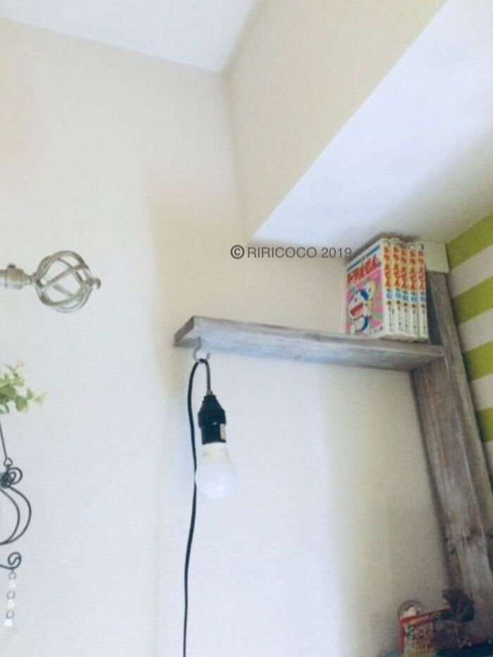 【DIY】端材で作る| 学習机ライト・マンガ収納