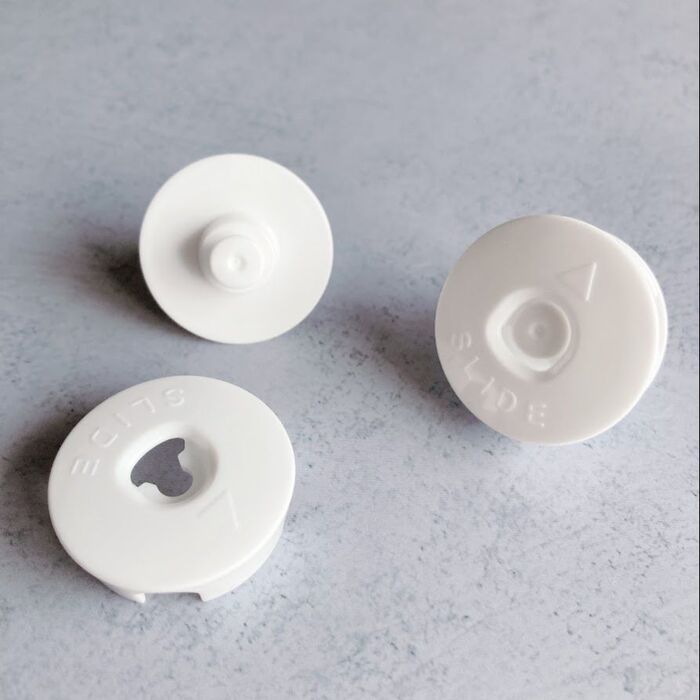 キッチン家電にこれ便利!危険なものを浮かせて定位置を作る便利アイテム