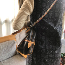 仕舞い込んでちゃ勿体ないから♪ブランドバッグをカジュアルダウン