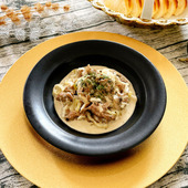 【白いビーフストロガノフ】便利な野菜だし使用!