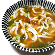 本場関西風のだしで作る、残ったカレーの救済レシピ♡カレーうどんの作り方