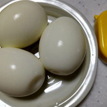 試してみた!知らないと損!【ゆで卵をツルッとむくアイデア】得して嬉しい~♪