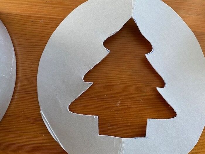 粉砂糖で作るツリー②