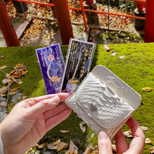 風水効果は?最強の縁起物蛇→白蛇財布♡皇室御用達 ワンタッチで全て取り出せる極小財布