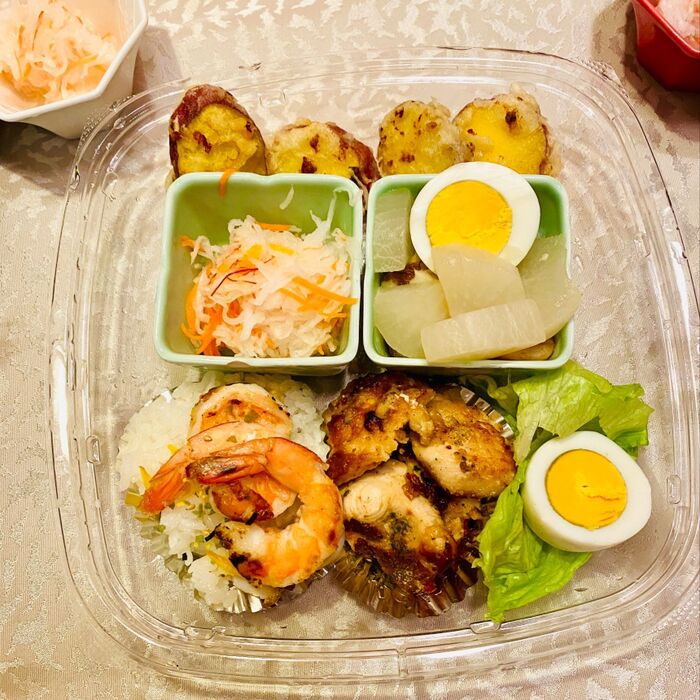 半寝たきりの母への夕飯弁当!無理せず、我が家の夕飯からお裾分け
