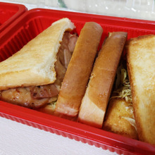 コメダ珈琲店deお持ち帰りサンドウィッチ「あみ焼きチキンホットサンド」