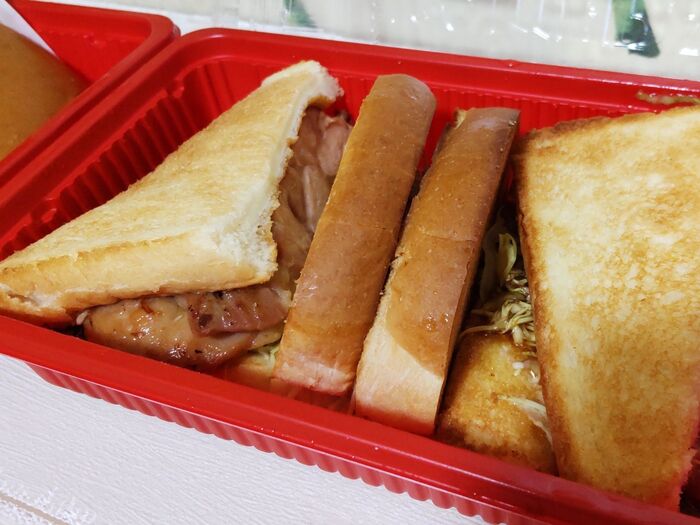 コメダ珈琲店deお持ち帰りサンドウィッチ「あみ焼きチキンホットサンド」
