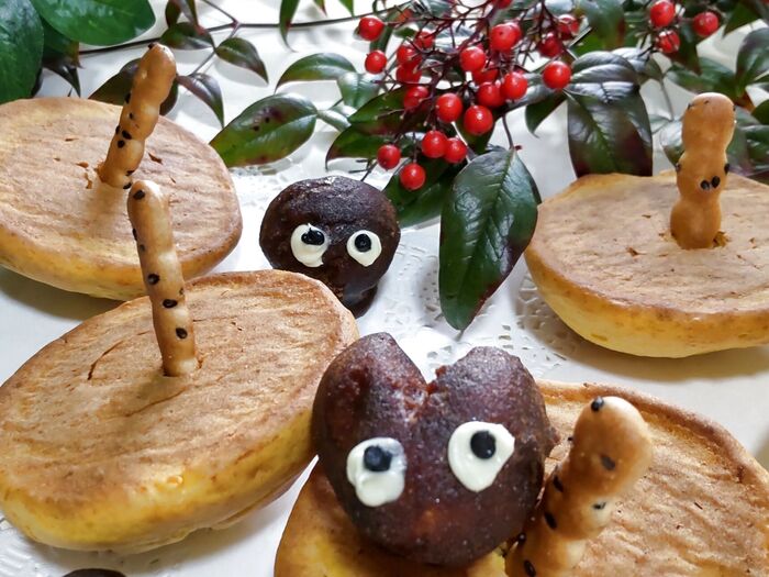 まっくろくろすけもこまが気に入ったみたい。集まってみたよ!