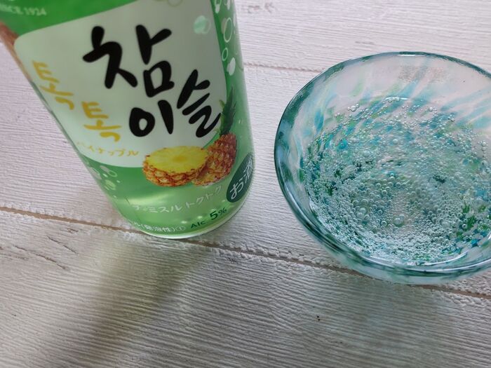 韓国の辛ラーメンと相性抜群?!チャミスルトクトク、パイナップル!大阪「LEE МART」で購入♪