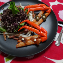 夜サラダ 贅沢かにサラダ グリーンリーフとトレビス、トリュフ&からすみ