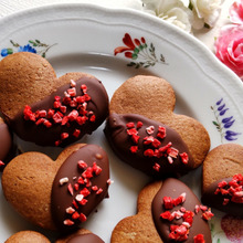 試してみた!【ダイソー】めちゃラククッキーミックスde作る「大豆プロテイン入りココアハートクッキー」