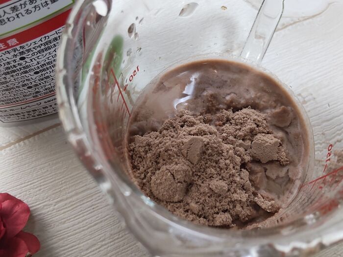 それは、アーモンドミルク!