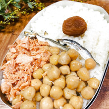 ジブリの食卓「となりのトトロのサツキのお弁当」