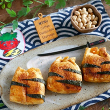 油揚げで♪鬼のパンツ風チーズ入り焼きおにぎり