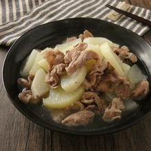 1人分100円以下!「豚こまと大根のうま塩煮」