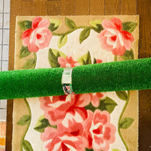 人工芝で玄関を明るく!