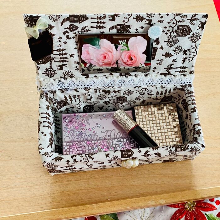 端切れと空き箱で!カルトナージュ