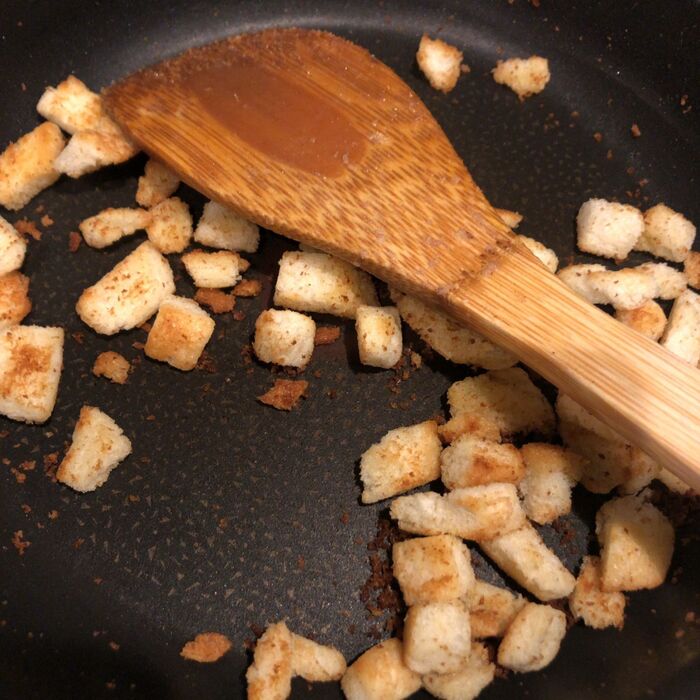 クルトンを作ってみました。