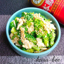 【おうち居酒屋ごはん】菜の花とサラダチキンのオイマヨ辛子和え