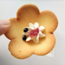 女子受け◎映える大阪土産!花ラング