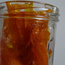 オレンジゼストのコンフィー、保存可能!!zeste d'orange