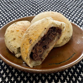 乾物屋さんの和スイーツ~昆布入り米粉のあんぱん