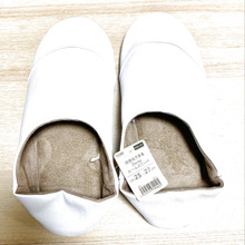 かわいくてオススメ!掃除もできる2WAYルームスリッパ