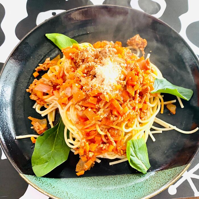 高価なスパイスは入らない!トマトケチャップだけで作る美味しいミートソース!