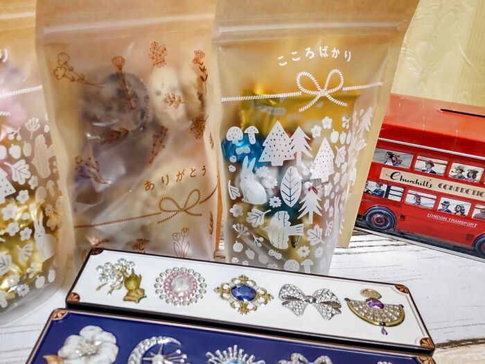 【セリア】気軽なプレゼントに♡こころばかり&ありがとうの気持ちをお菓子に詰めて♪