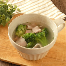 5分で完成!「ブロッコリーとベーコンの中華スープ」