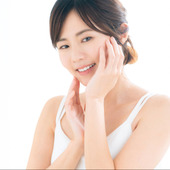 ほうれい線の原因は?簡単にできる対策で予防・改善しよう!