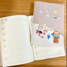 シンプルがうれしい!かわいくアレンジできる手帳