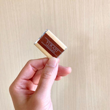 お返しに迷うホワイトデー、チョコみたいな豆本はいかが?