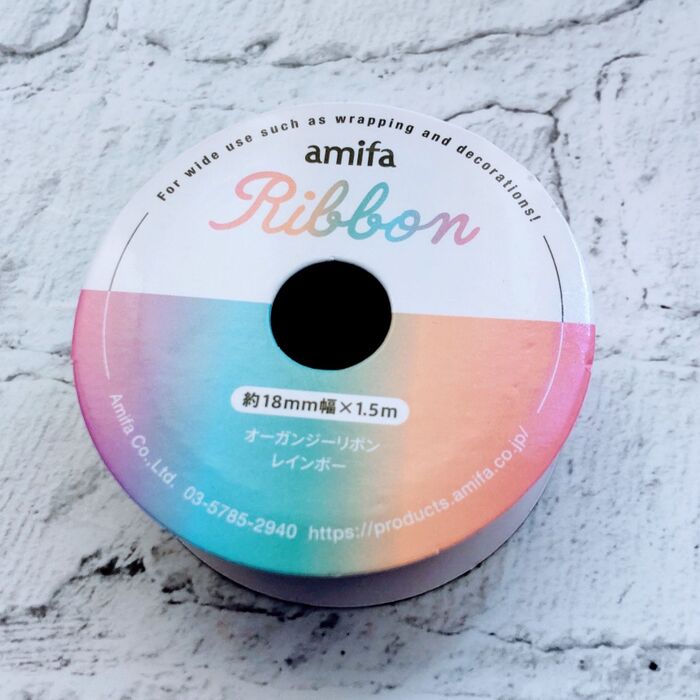 【セリア】レインボーカラーで女子力アップ♡綺麗な虹を閉じ込めています♪