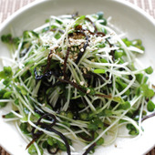まぜるだけ~昆布屋が教える材料4つでできる副菜♪貝割れ大根の塩昆布和え