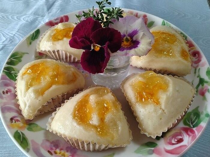 お花見女子会【マーマレード蒸しパン】