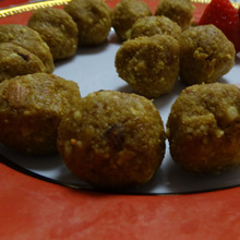 もちパパ インドフェア その1「ラドゥ/Laddu」