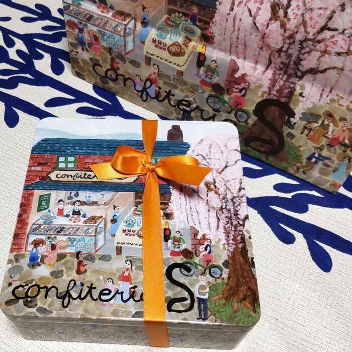 春爛漫♡見て~!桜咲く春にピッタリな神缶♡缶の中身も開封!中身も春らしく超可愛い♪