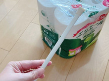 【トイレットペーパー収納】ハギレと突っ張り棒で自作したら便利すぎた!