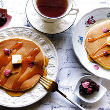 桜の花&餡と楽しむ♡桜の季節に楽しみたいホットケーキアレンジ
