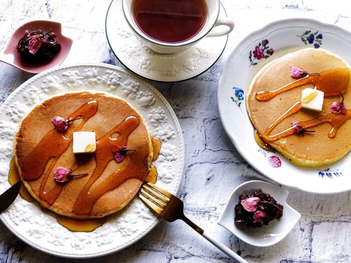 桜の花&餡と楽しむ♡桜の季節に楽しみたいホットケーキアレンジ