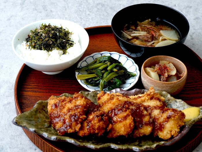 とりあえず、海苔、かつお節はごはんにON