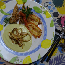 ホワイトasparagusのピューレに、赤海老のソテーを添えて