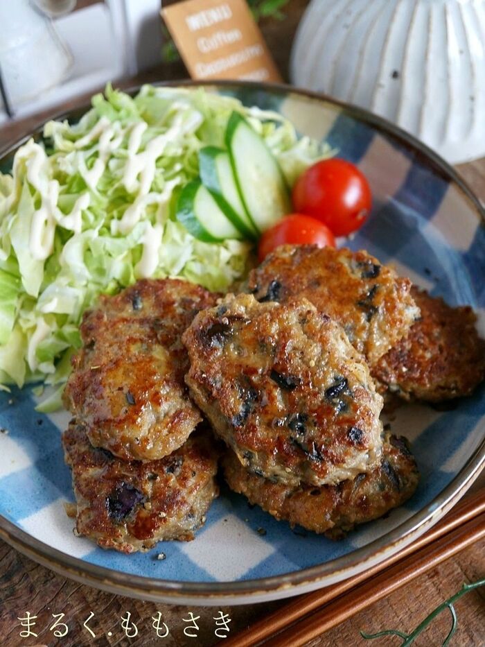 味付け1つ!お茄子たっぷり!ふんわりジューシーハンバーグ♪その名も『ナスバーグ』