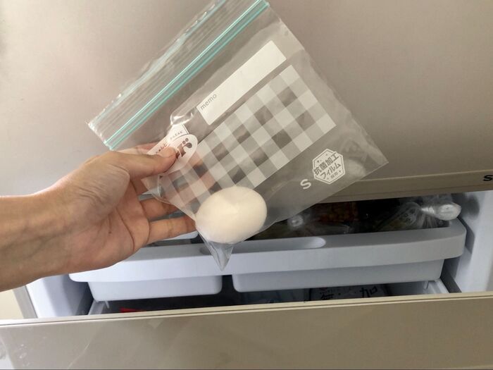 生卵のまま冷凍庫へ