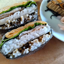 折りたたみおにぎり【ごはんですよ】を味付けに活用